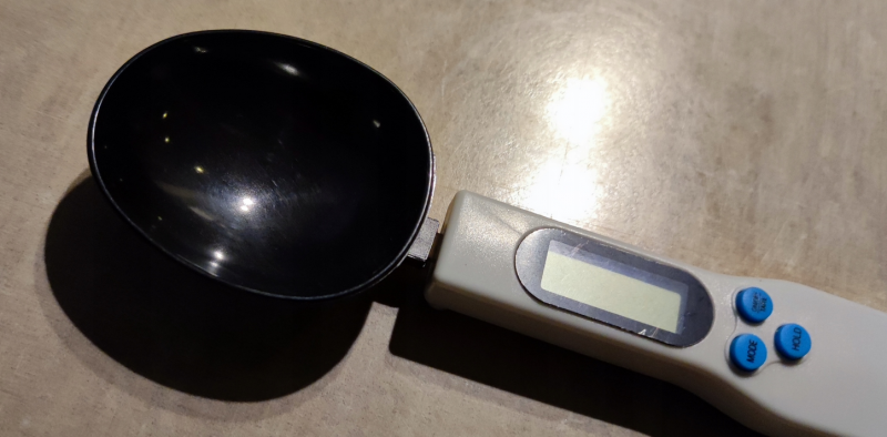 Screenshot 2022-05-22 at 11-57-35 SEACHEM DIGITAL SPOON SCALE WAGA.png