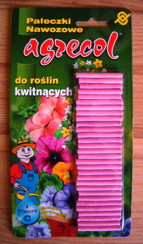 Pałeczki nawozowe.JPG