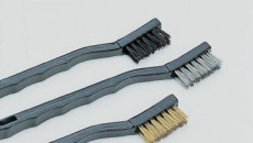Pędzel ADA PRO-BRUSH do usuwania glonów